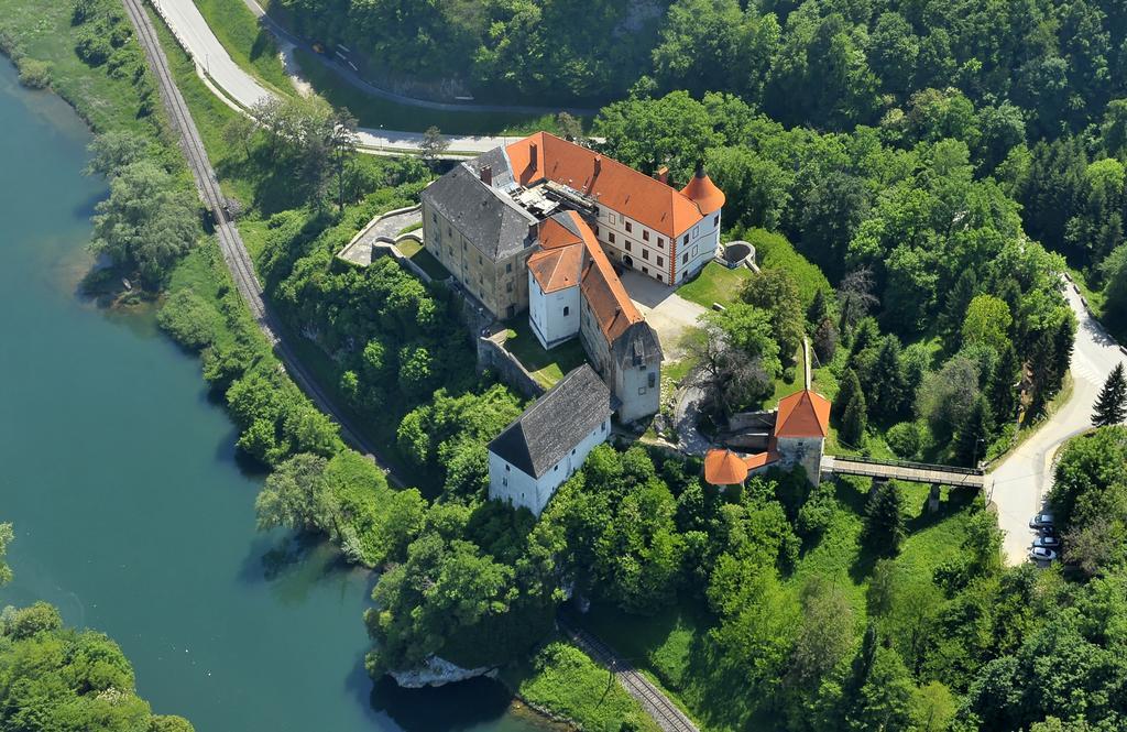 Hotel Srakovcic Heart Of Nature Ribnik Luaran gambar