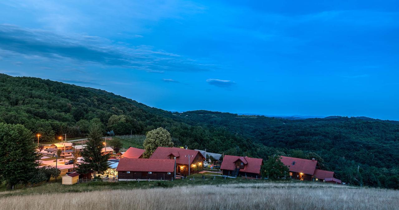Hotel Srakovcic Heart Of Nature Ribnik Luaran gambar