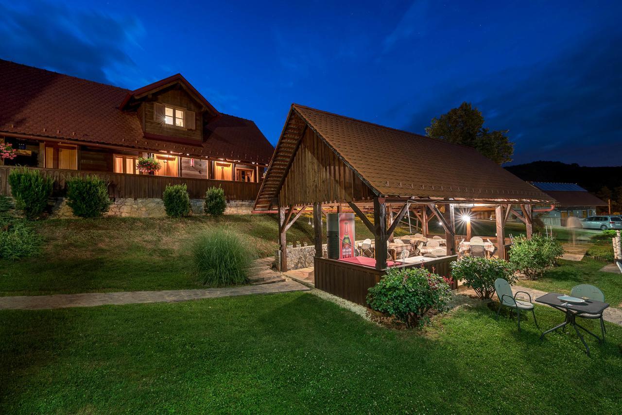 Hotel Srakovcic Heart Of Nature Ribnik Luaran gambar