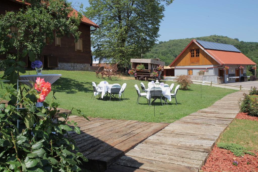 Hotel Srakovcic Heart Of Nature Ribnik Luaran gambar